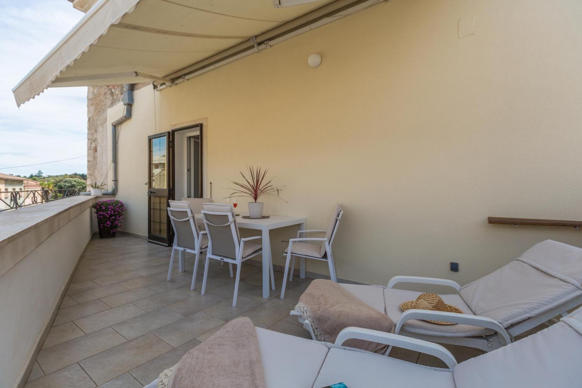 Premium apartment Aria Poreč Exterior foto